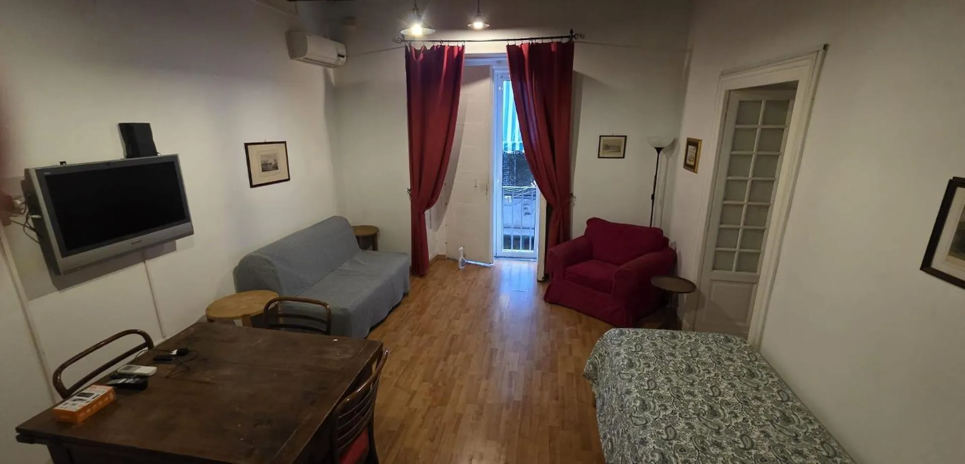 Apartment Appartamento Casa Toledo Naples